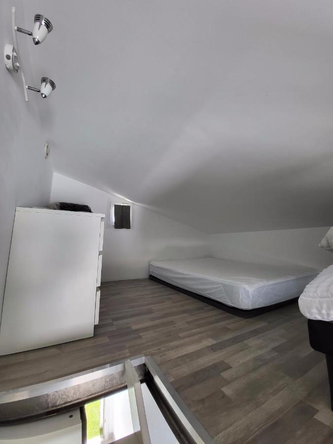 Studio Mezzanine Saint Bres. 20Min De Montpellier Διαμέρισμα Εξωτερικό φωτογραφία